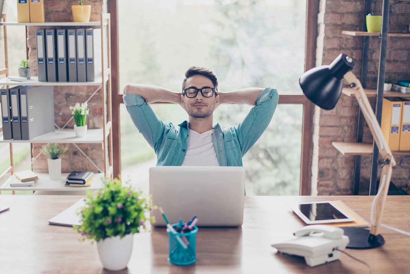 Omgaan Met Stress Op Het Werk | Werkstress Verminderen - Tempo